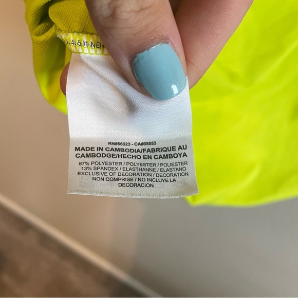 Tiger Woods Collection Men's Nike Golf‎ Polo size medium Bright Green/Yellow - Picture 7 of 10